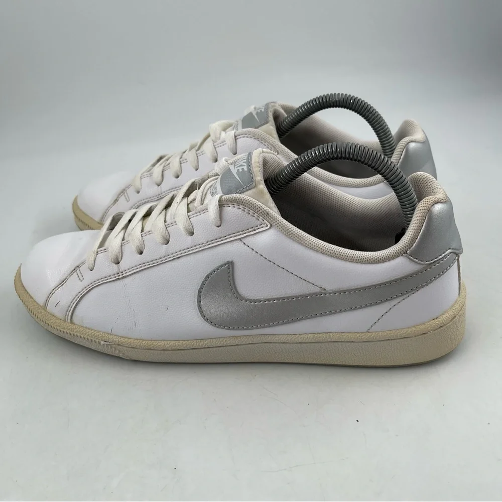 Nike Women’s Court Majestic White Grey Lace Up Low Top Running Shoes - Size 10